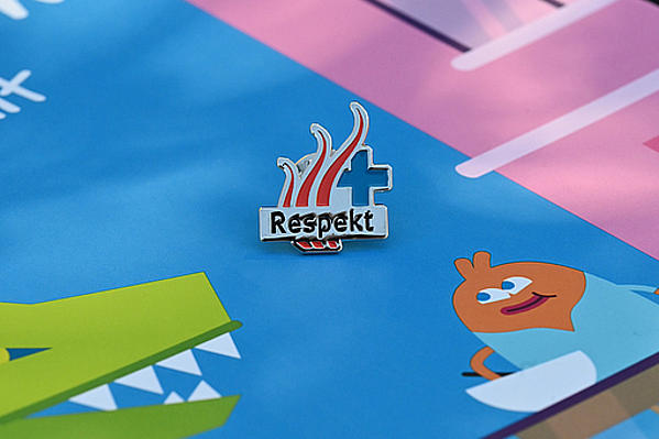 Respekt-den-Rettern-Pin